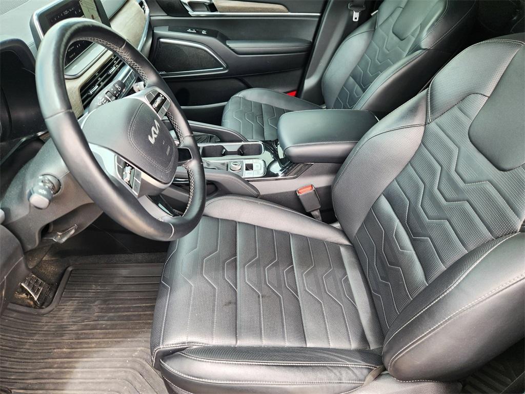 used 2022 Kia Telluride car, priced at $32,996