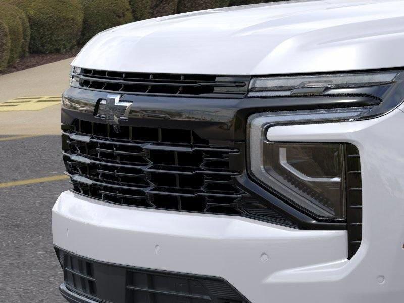 new 2025 Chevrolet Suburban car, priced at $77,125