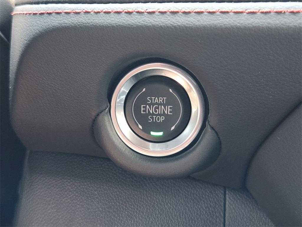 new 2025 Chevrolet Suburban car, priced at $77,125
