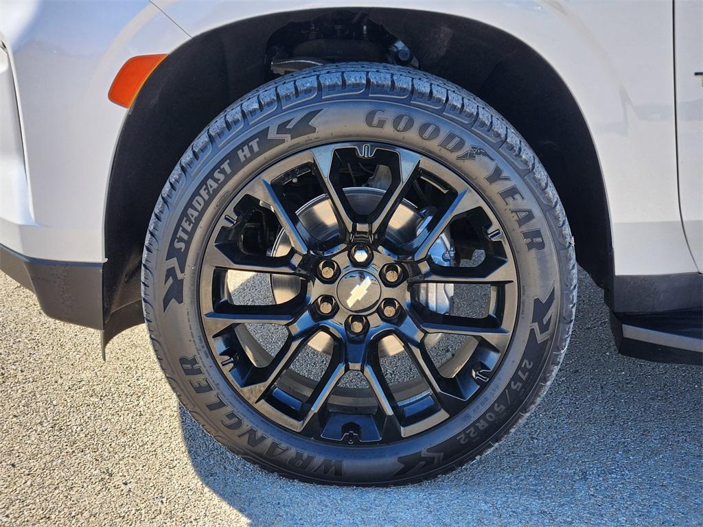 used 2022 Chevrolet Tahoe car, priced at $49,487