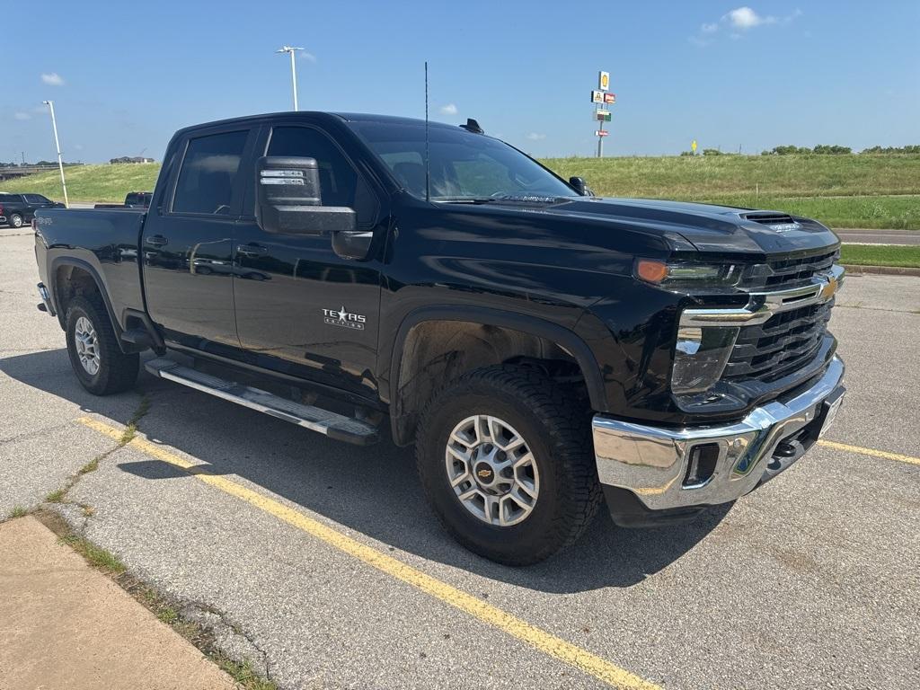 used 2025 Chevrolet Silverado 2500 car, priced at $65,588