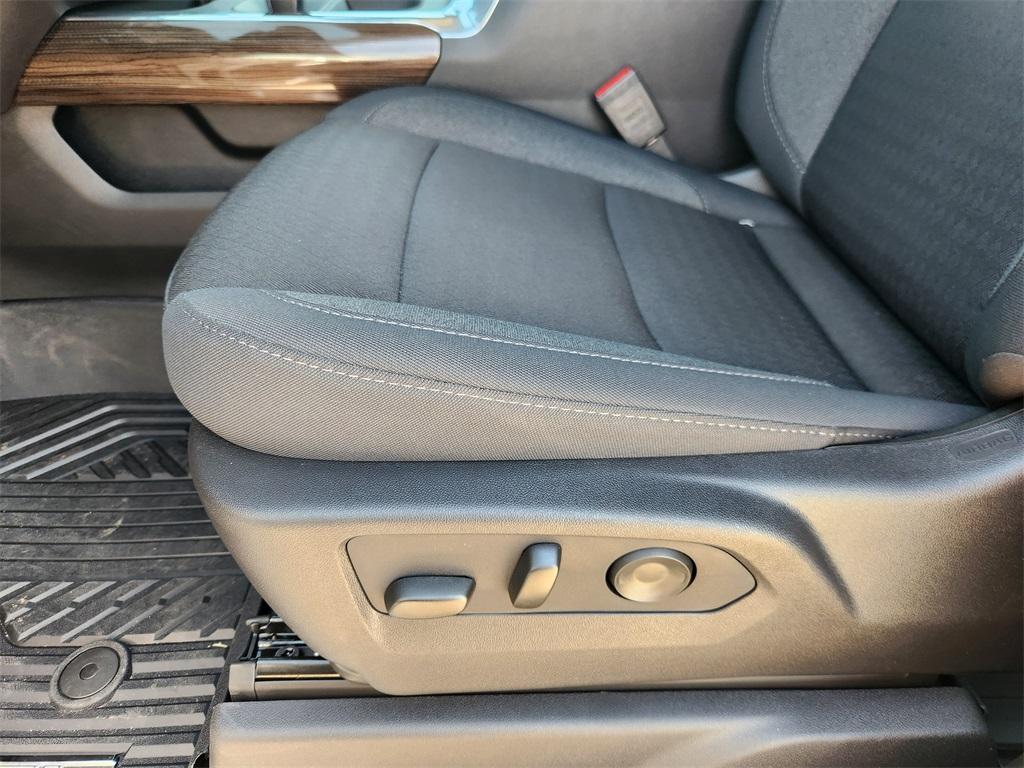 new 2025 Chevrolet Silverado 1500 car, priced at $53,990