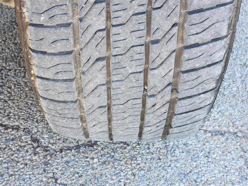 used 2021 Ram 1500 car, priced at $35,557