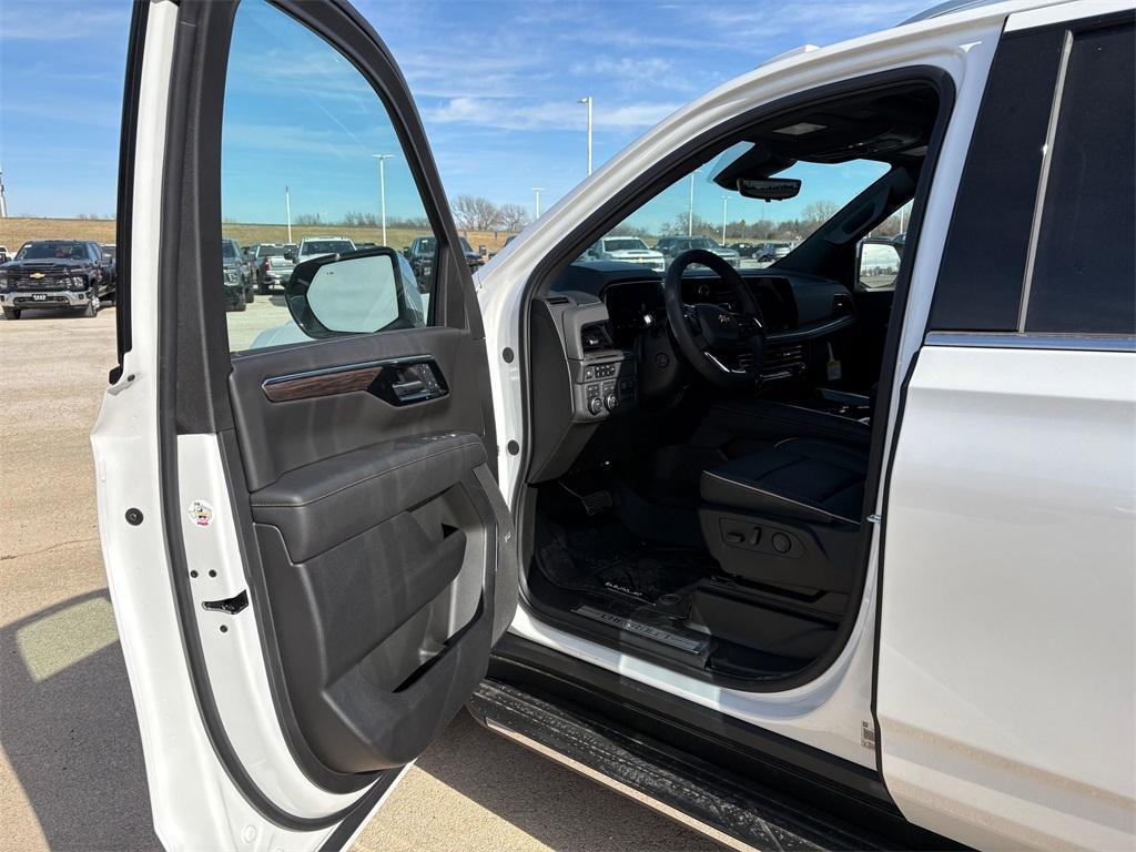 new 2025 Chevrolet Tahoe car, priced at $85,663