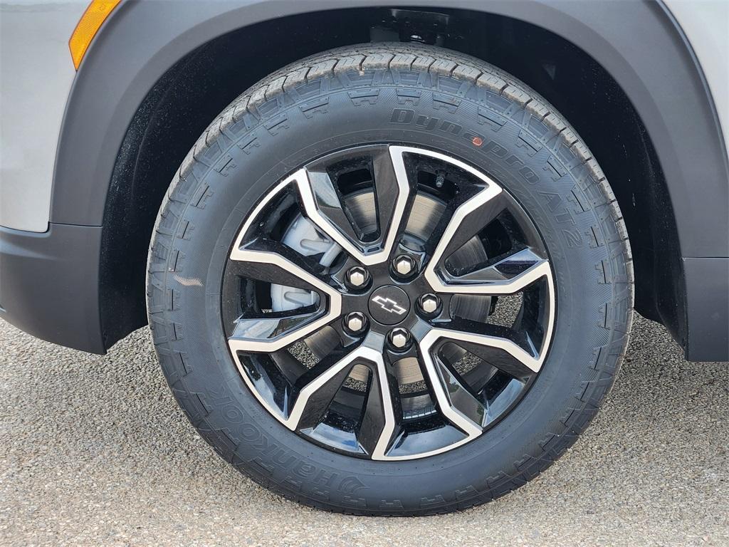 new 2026 Chevrolet TrailBlazer car, priced at $32,040