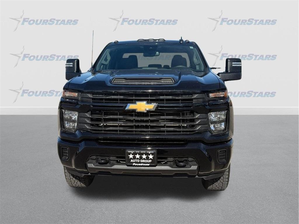 used 2024 Chevrolet Silverado 2500 car, priced at $50,387