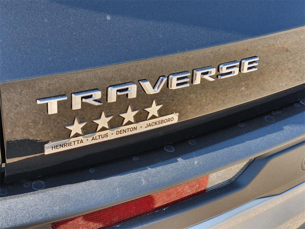 new 2026 Chevrolet Traverse car, priced at $43,459