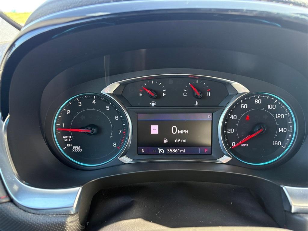 used 2022 Chevrolet Traverse car, priced at $32,486