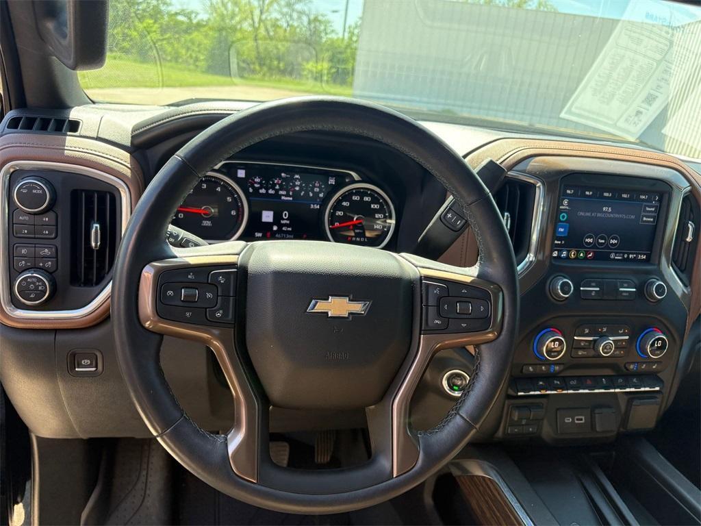 used 2022 Chevrolet Silverado 1500 Limited car, priced at $47,274
