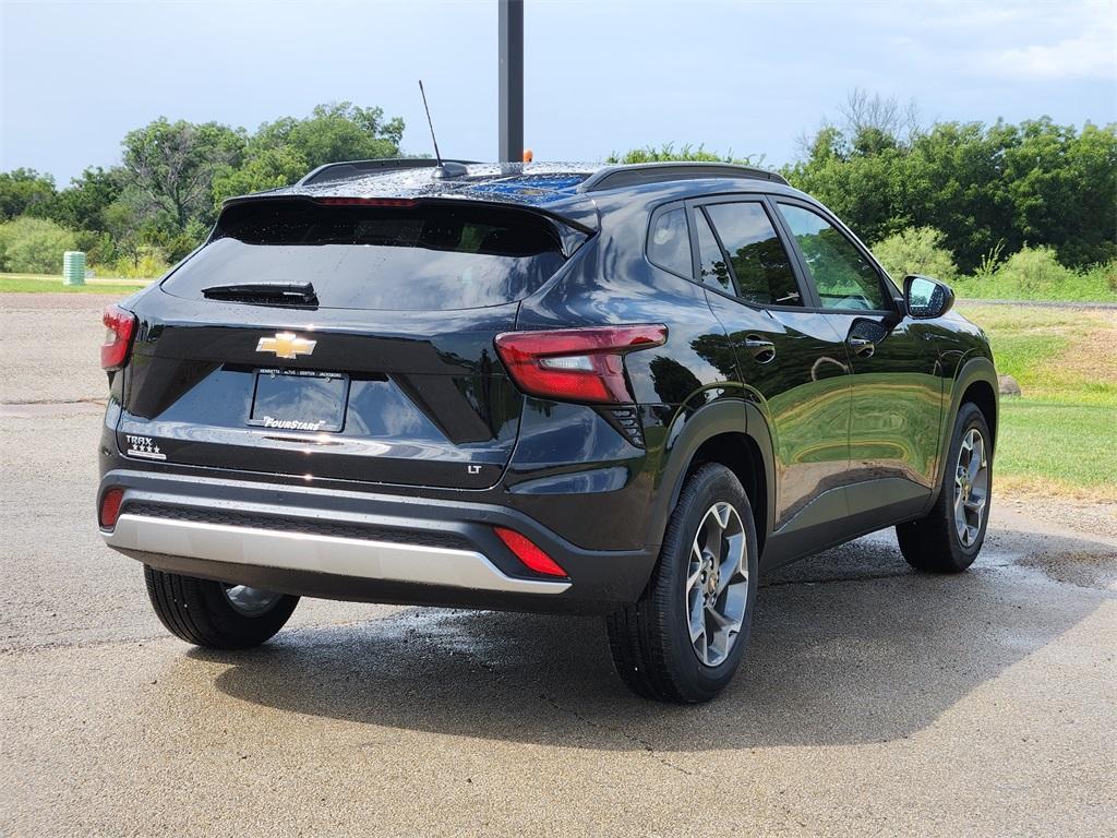 new 2025 Chevrolet Trax car, priced at $25,750