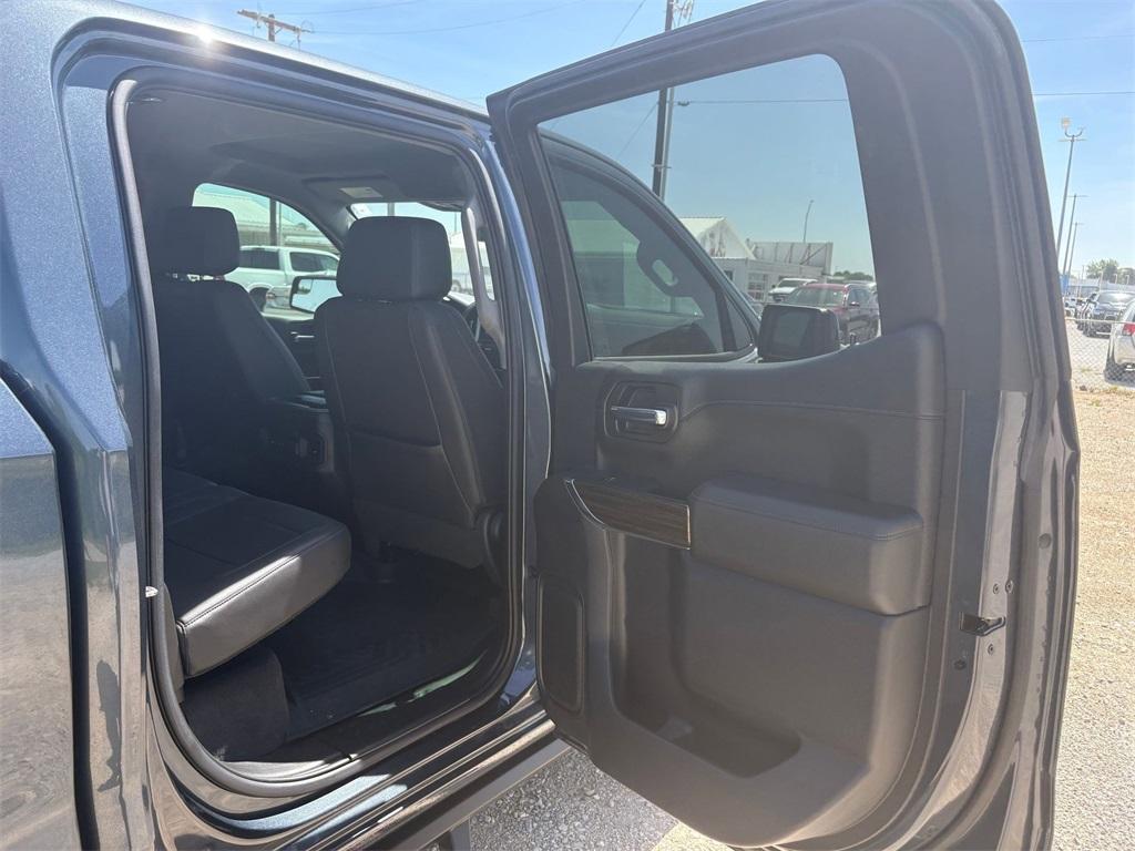 used 2021 Chevrolet Silverado 1500 car, priced at $42,984