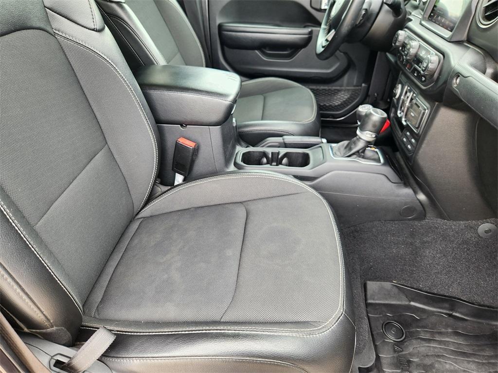 used 2021 Jeep Gladiator car, priced at $32,508