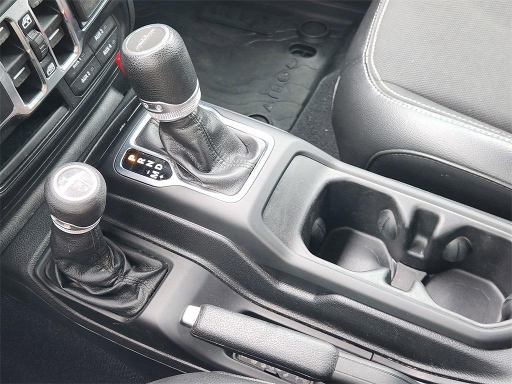 used 2021 Jeep Gladiator car, priced at $32,508