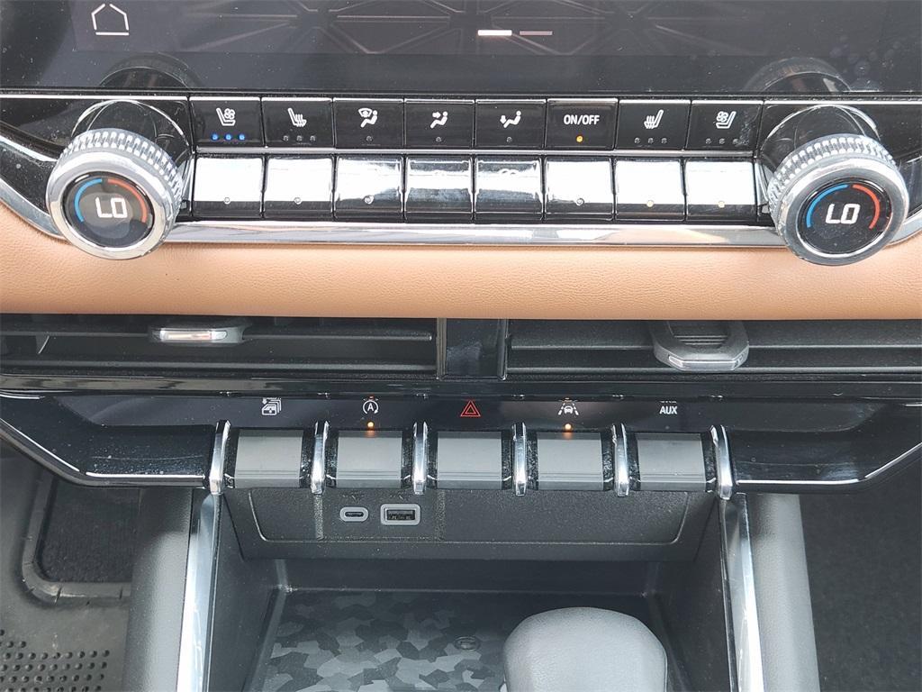used 2023 GMC Canyon car, priced at $42,289