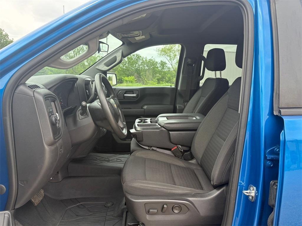used 2022 Chevrolet Silverado 1500 car, priced at $33,666