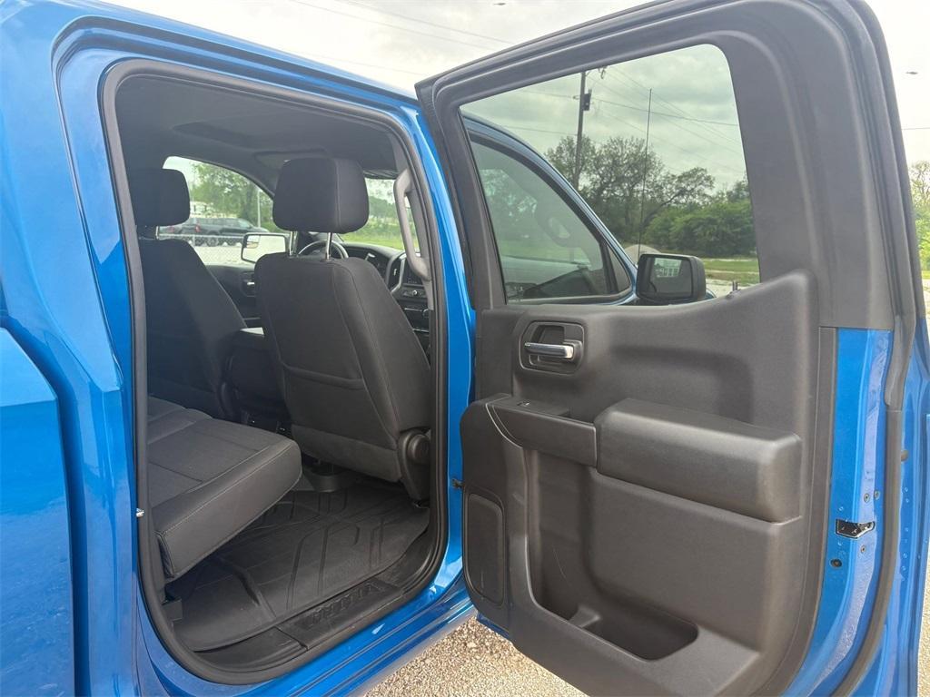 used 2022 Chevrolet Silverado 1500 car, priced at $33,666