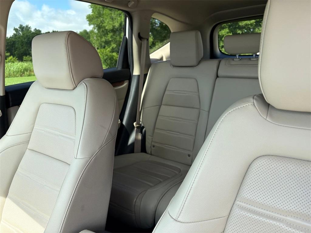 used 2021 Honda CR-V car, priced at $25,972