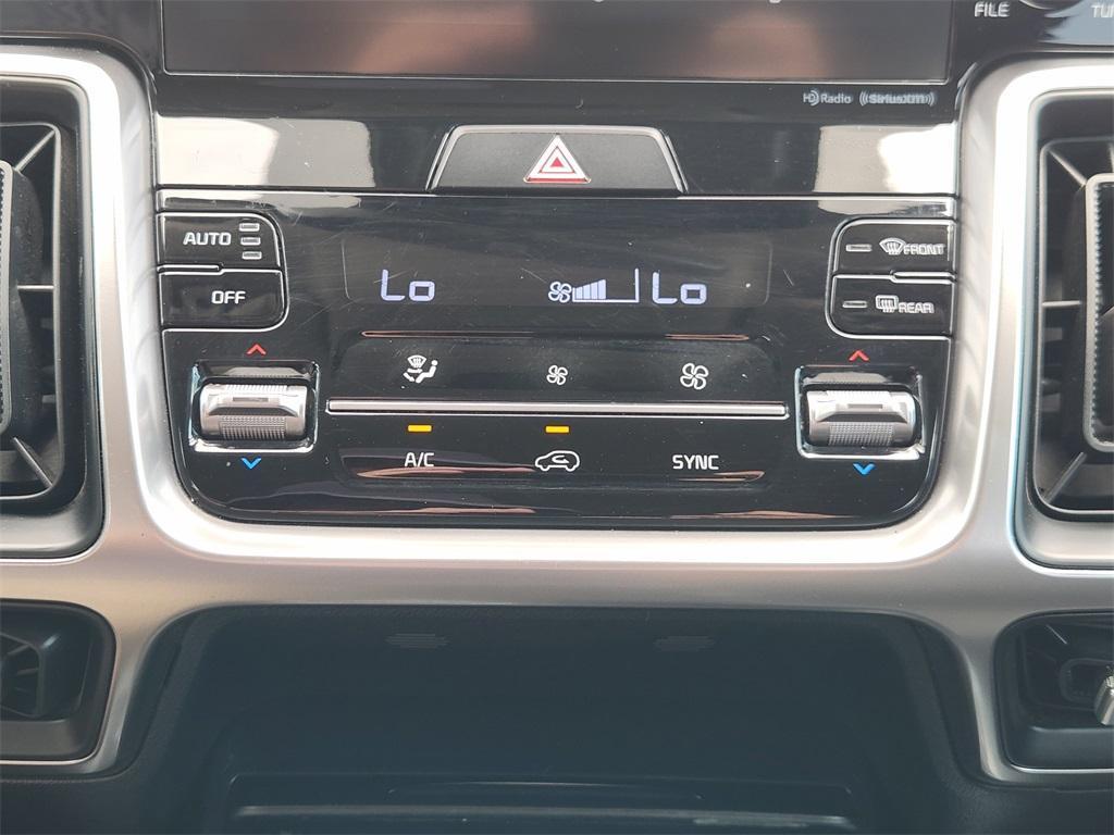 used 2021 Kia Sorento car, priced at $23,365