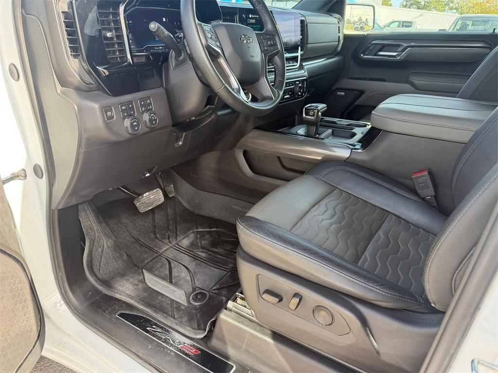 used 2024 Chevrolet Silverado 1500 car, priced at $52,998