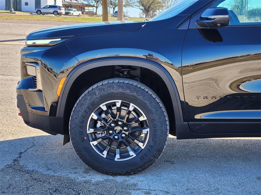 new 2026 Chevrolet Traverse car, priced at $56,613
