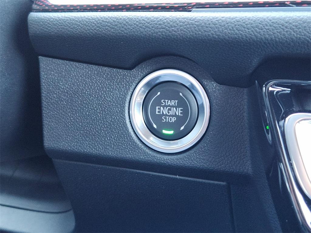 new 2026 Chevrolet Traverse car, priced at $56,613