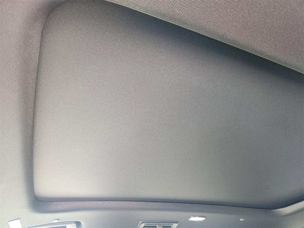 new 2026 Chevrolet Traverse car, priced at $56,613