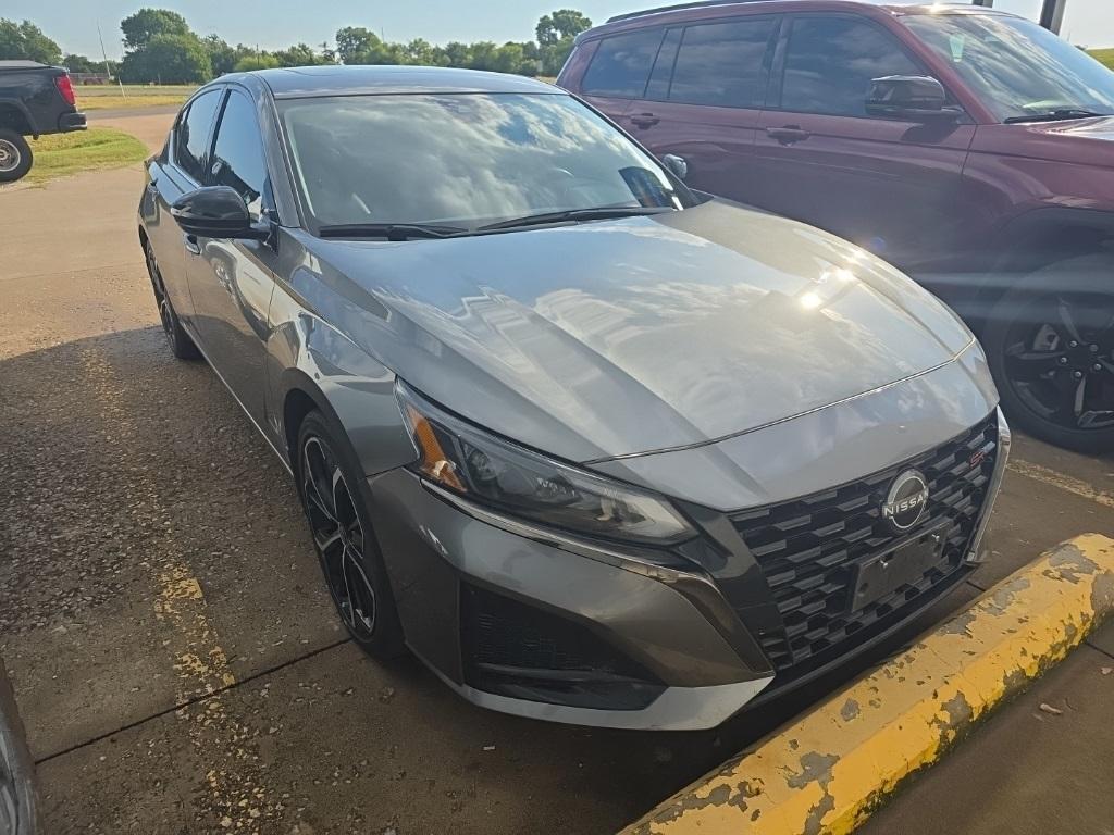 used 2023 Nissan Altima car, priced at $24,987