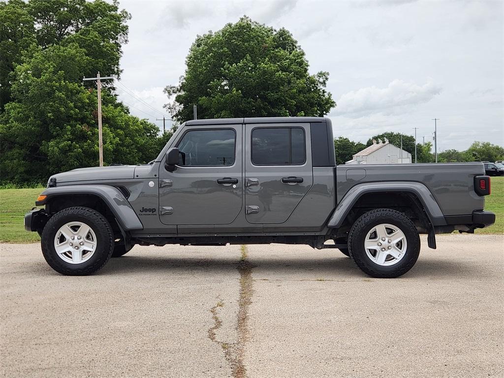 used 2020 Jeep Gladiator car, priced at $26,993