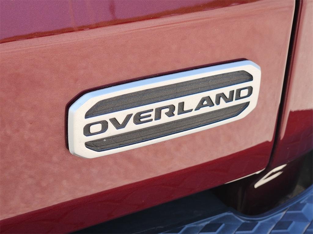 used 2022 Jeep Gladiator car, priced at $35,663