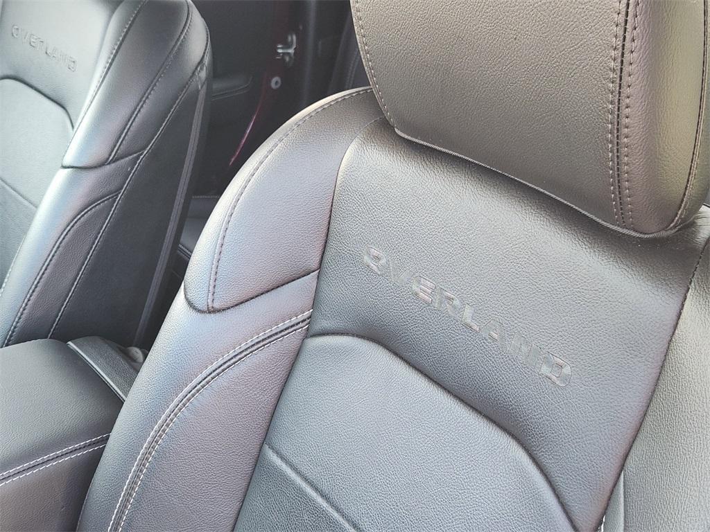 used 2022 Jeep Gladiator car, priced at $35,663