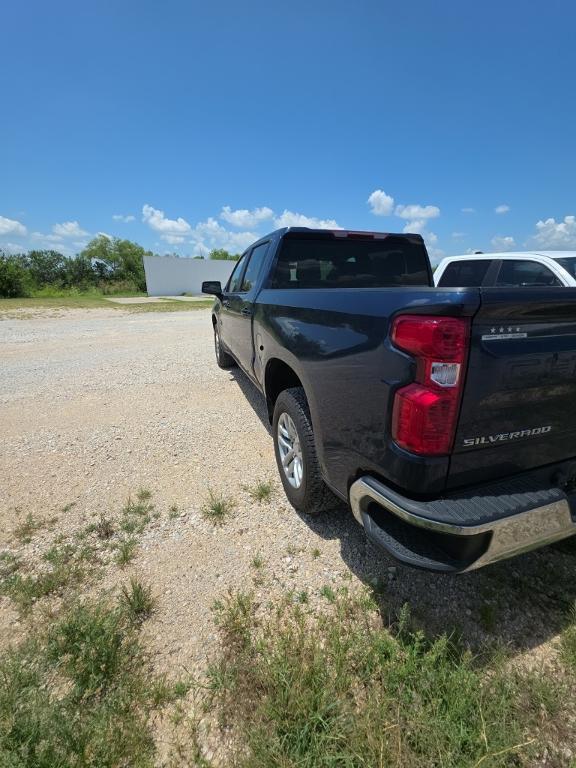 used 2022 Chevrolet Silverado 1500 Limited car, priced at $31,194
