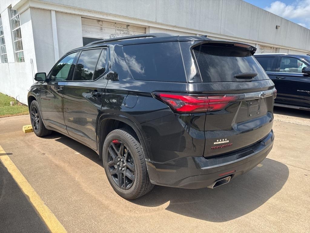 used 2023 Chevrolet Traverse car, priced at $37,658
