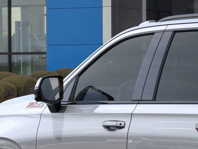 new 2025 Chevrolet Suburban car, priced at $73,664