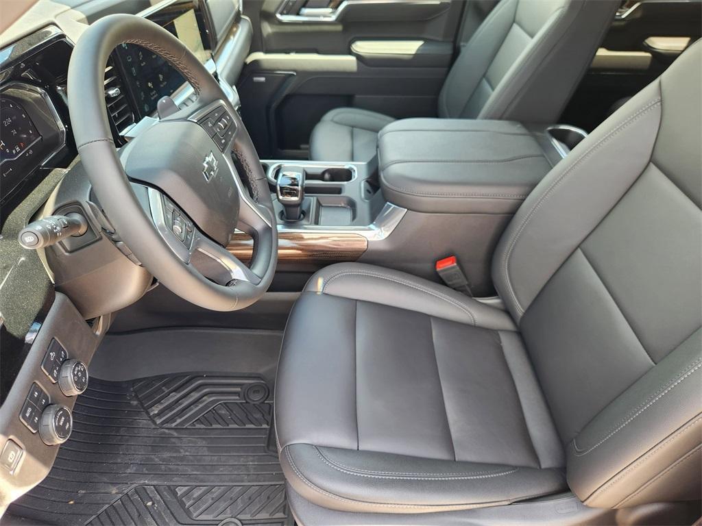 new 2025 Chevrolet Silverado 1500 car, priced at $69,860