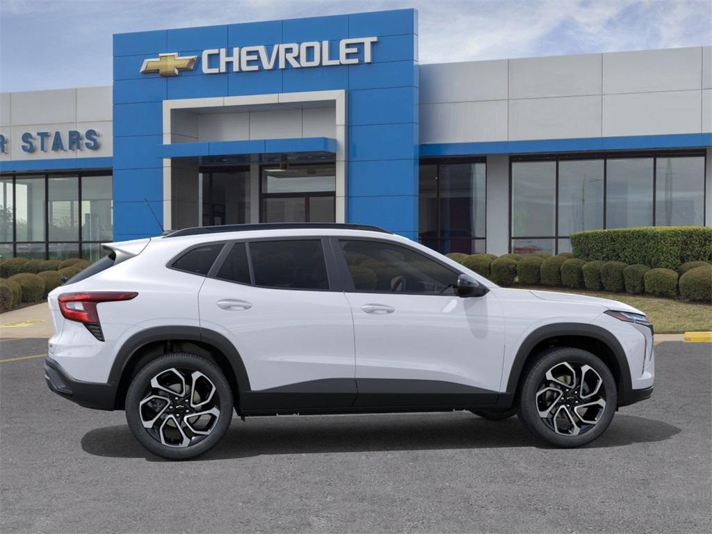 new 2025 Chevrolet Trax car, priced at $27,085