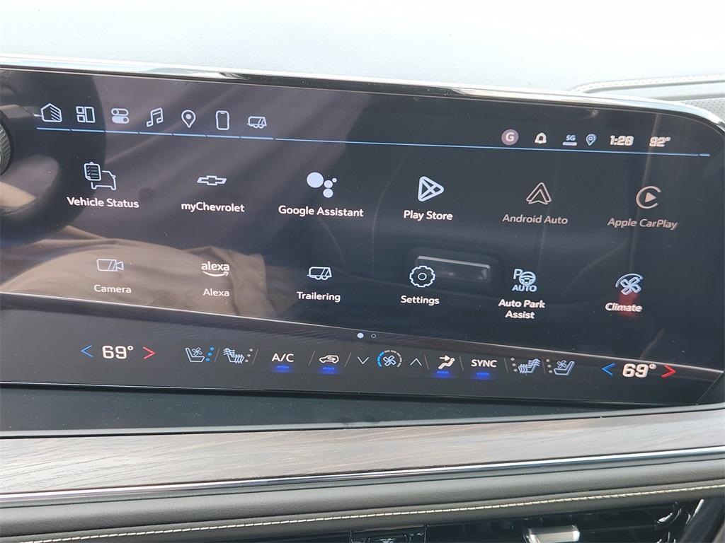 new 2025 Chevrolet Tahoe car, priced at $79,274