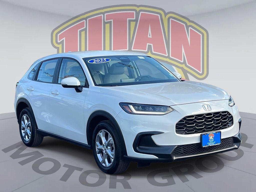 used 2025 Honda HR-V car, priced at $25,999