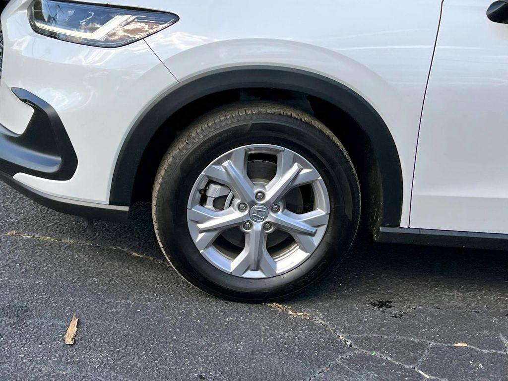 used 2025 Honda HR-V car, priced at $25,999