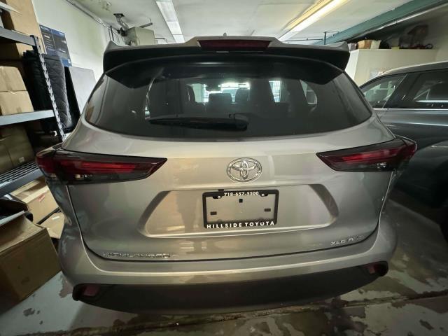 used 2024 Toyota Highlander car, priced at $49,997