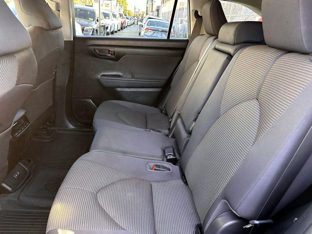used 2023 Toyota Highlander car, priced at $35,997