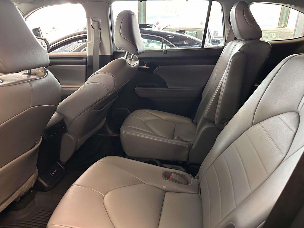 used 2021 Toyota Highlander car, priced at $34,497