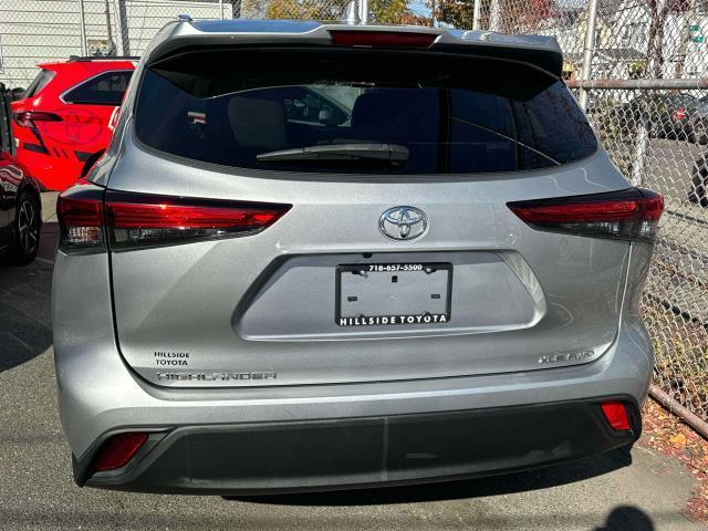 used 2021 Toyota Highlander car, priced at $33,997