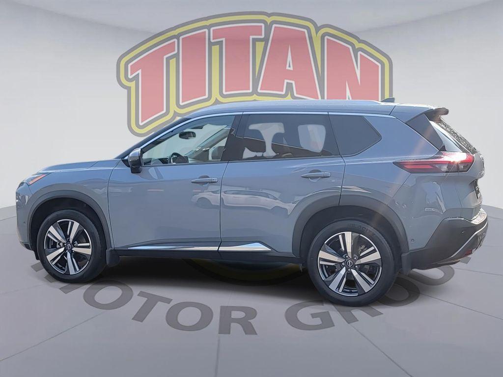 used 2023 Nissan Rogue car, priced at $26,282