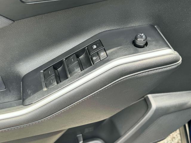 used 2023 Toyota Highlander car, priced at $38,997