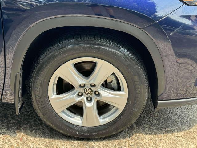 used 2023 Toyota Highlander car, priced at $38,997