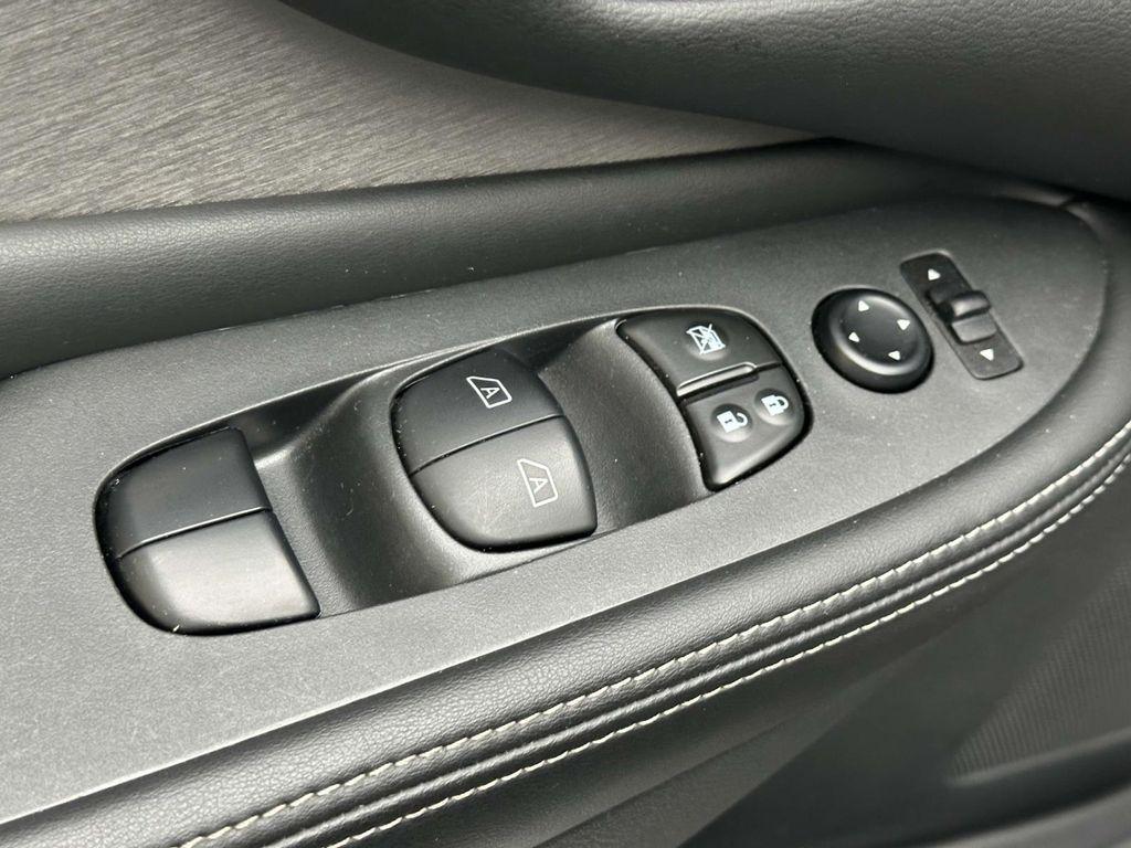 used 2023 Nissan Murano car, priced at $27,256