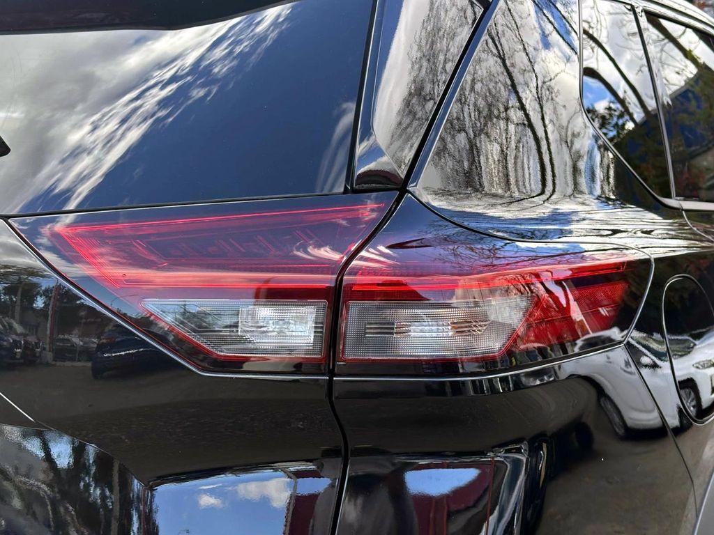 used 2021 Nissan Rogue car, priced at $19,105