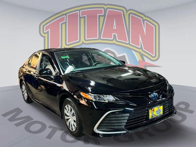 used 2021 Toyota Camry Hybrid car, priced at $25,497