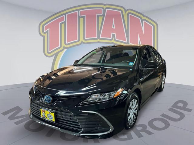 used 2021 Toyota Camry Hybrid car, priced at $25,497