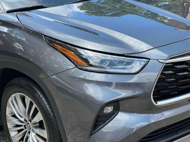used 2023 Toyota Highlander car, priced at $47,997